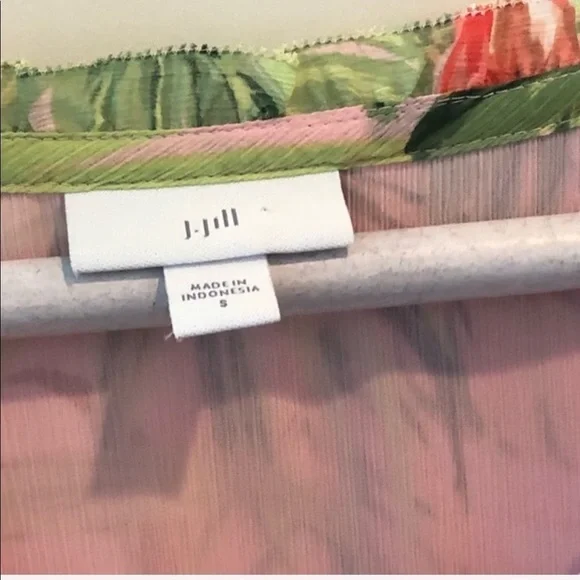 J. Jill Tropical Floral Top - Picture 6 of 16